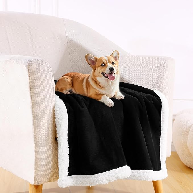 Smiry Waterproof Blanket Throw for Large Dogs, Soft Reversible Dog Blanket for Sofa Couch Bed, Washable Leakproof Sherpa Fleece Furniture Couch Protector(60"x80", Black/White)