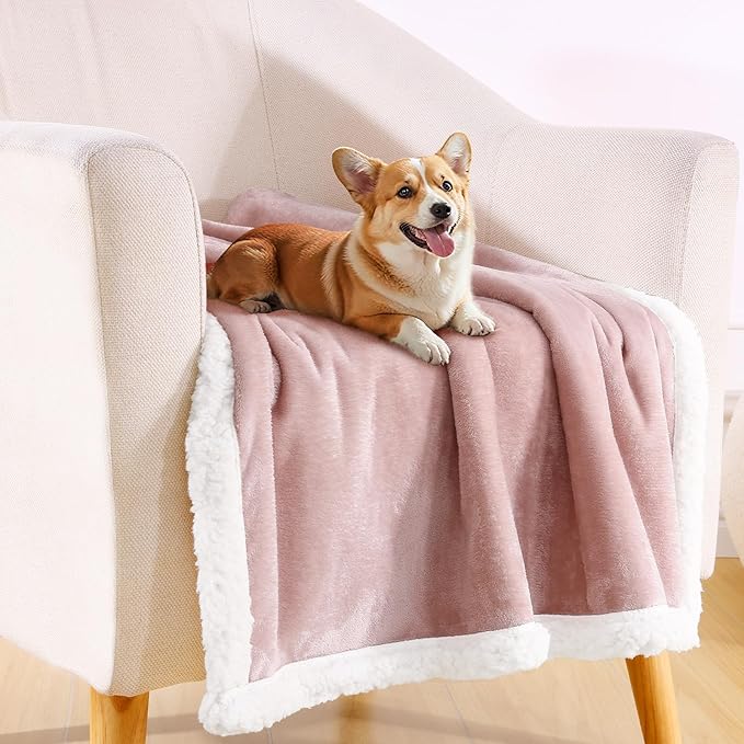 Smiry Waterproof Blanket Throw for Large Dogs Cats, Soft Reversible Dog Blanket for Sofa Couch Bed, Washable Leakproof Sherpa Fleece Furniture Couch Protector(30"x40", Pink/White)
