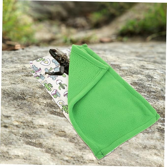 LIOOBO Long Lasting Lizard Sleeping Bag Reptile Mat Pillow Geckos Accessories Hideout Mats