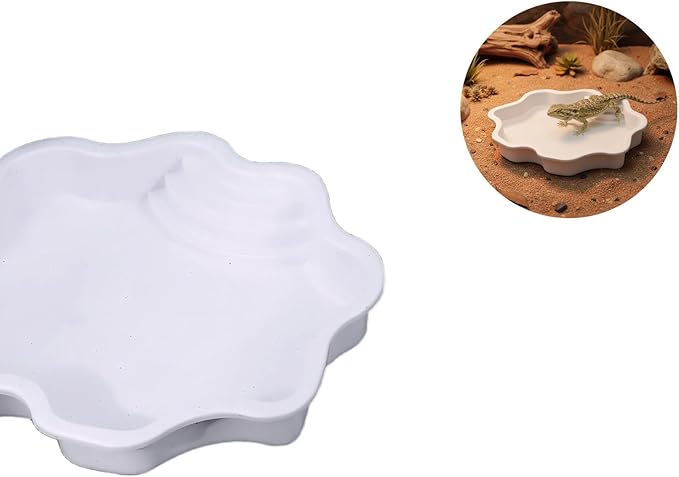 Reptile Bathing Tub with Non-Slip Surface and Entry Ramp for Easy Small Animal Soaking Container