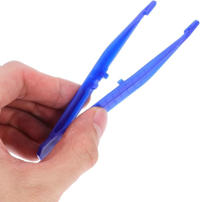 Garneck Reptile Feeding Clamp 6pcs Plastic Tweezers for Scorpion Lizard Snake Care