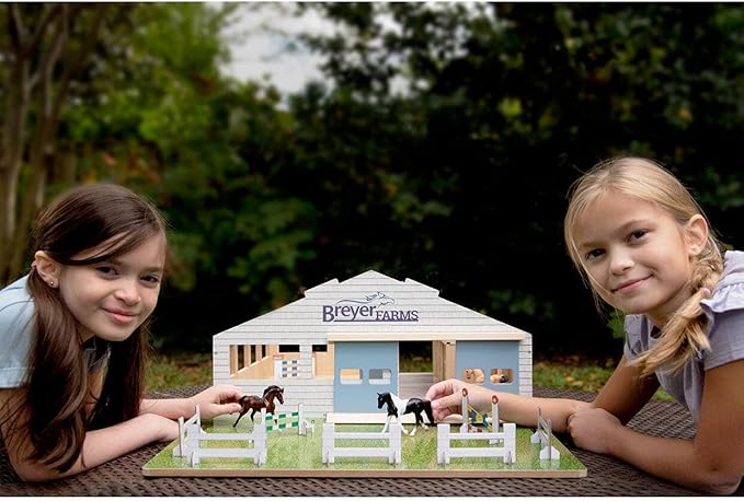 Breyer Horses Breyer Farms Deluxe Arena Stable | 24 Piece Playset | 2 Stablemates Horses Included | 24.25" L x 22" W x 10.5" H | 1:32 Scale | Model #59243