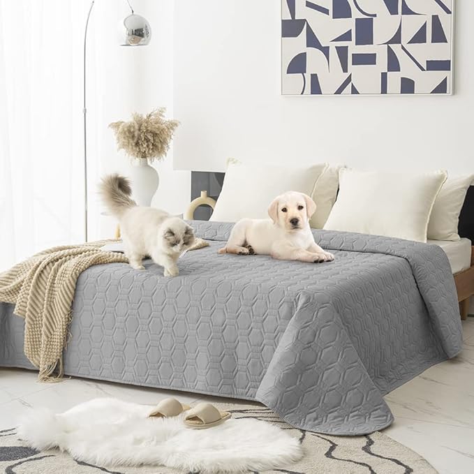 Tcksstex Waterproof and Non-Slip Dog Bed Cover and Pet Blanket Sofa Pet Bed Mat ，car Incontinence Mattress Protectors Furniture Couch Cover for Most Cats Dogs, Pets（40x50-Light Grey）