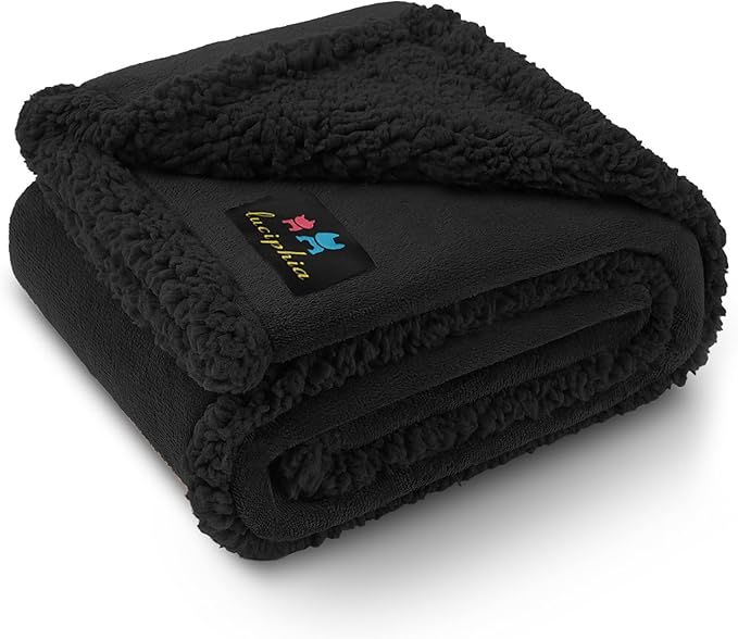 Waterproof Pet Blanket, Liquid Pee Proof Dog Blanket for Sofa Bed Couch, Reversible Sherpa Fleece Furniture Protector Cover for Small Medium Large Dogs Cats, Black Small???40" x 28"???