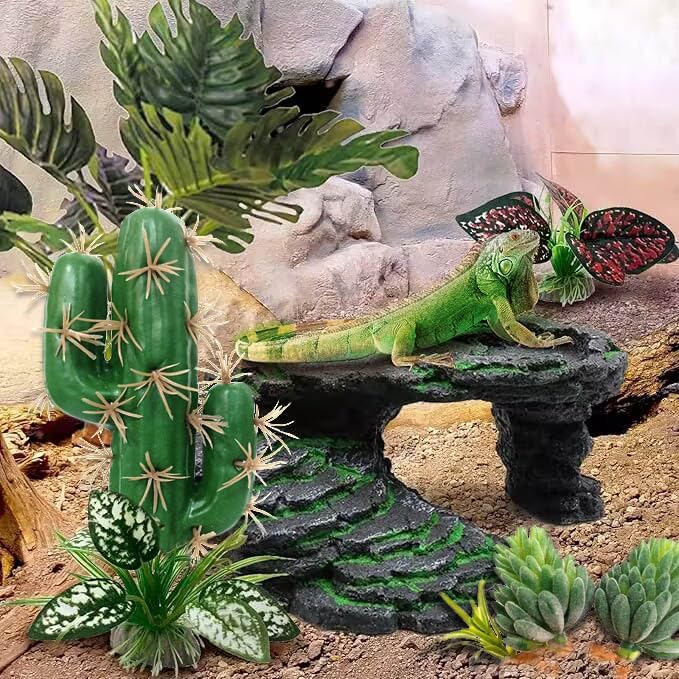 Fake Reptile Plants, Desert Reptile Plants Succulent kit, Reptile Terrarium Decorative, 4 Pcs, Faux Cactus Plants for Bearded Dragon Tank Decor, Cactus Terrarium Decor