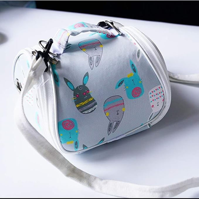 Hamster Carrier Bag Small Animal Portable Breathable Bird Outgoing Bag for Guinea Pig Hedgehog Squirrel Chinchilla Small Parrots and Other Similar Sized Animal Carrying Travel (L-23 * 20 * 15??,Grey)