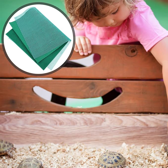 SEWACC Reptile Carpet Mat Moisture Absorbent Bedding for Tortoise and Lizard Terrariums Heat Preservation Substrate Protector for Pet Enclosures Green