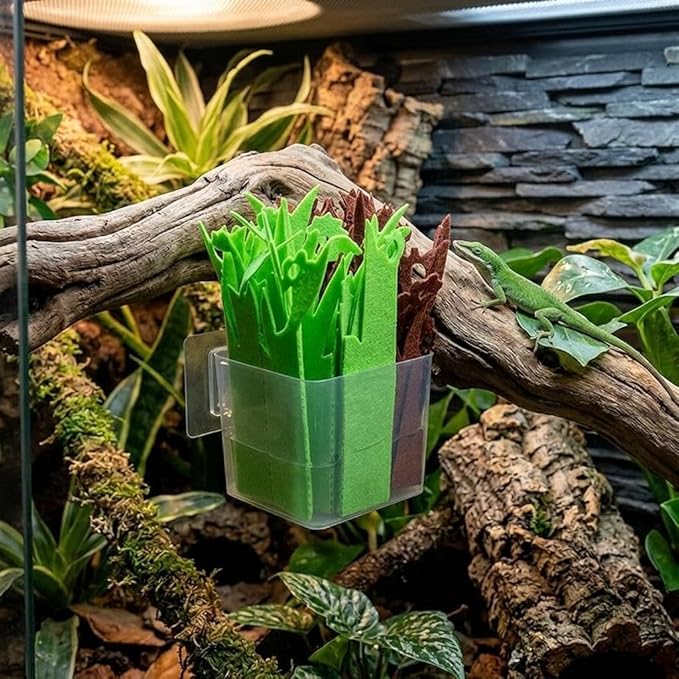 Humidifier with Artificial Plants for Reptiles, Humidifier with Water Basin, Humidification System for Frogs, Green Brown
