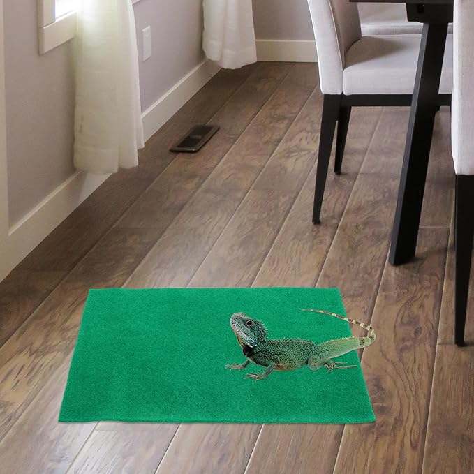 Wear-Resistant Reptile Mat and Tortoise Bedding, 2pcs 50x30cm Green Absorbent Carpet for Snake, Lizard, Gecko, and Amphibian Terrarium Use