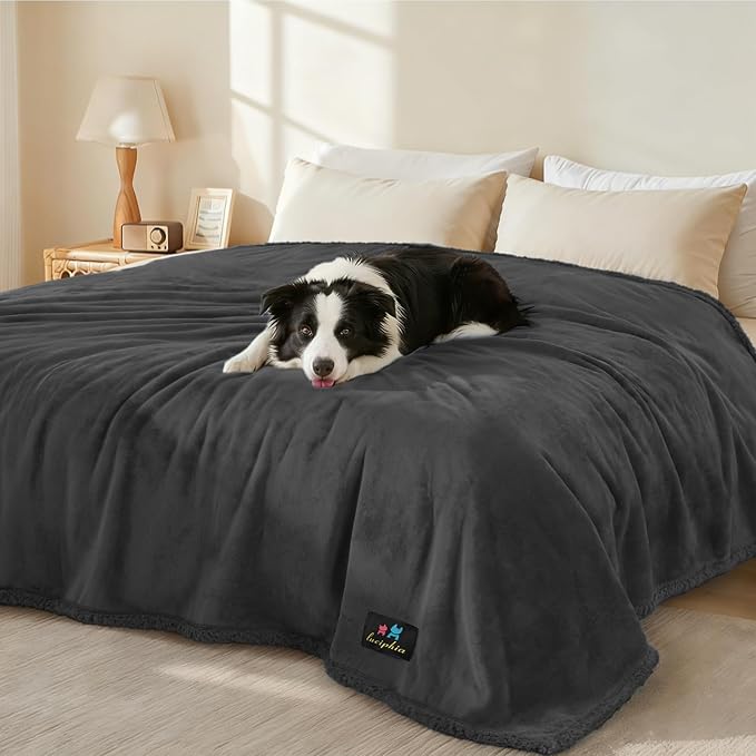 Waterproof Pet Blanket, Liquid Pee Proof Dog Blanket for Sofa Bed Couch, Reversible Sherpa Fleece Furniture Protector Cover for Small Medium Large Dogs Cats, Black Medium（57" x 40"）