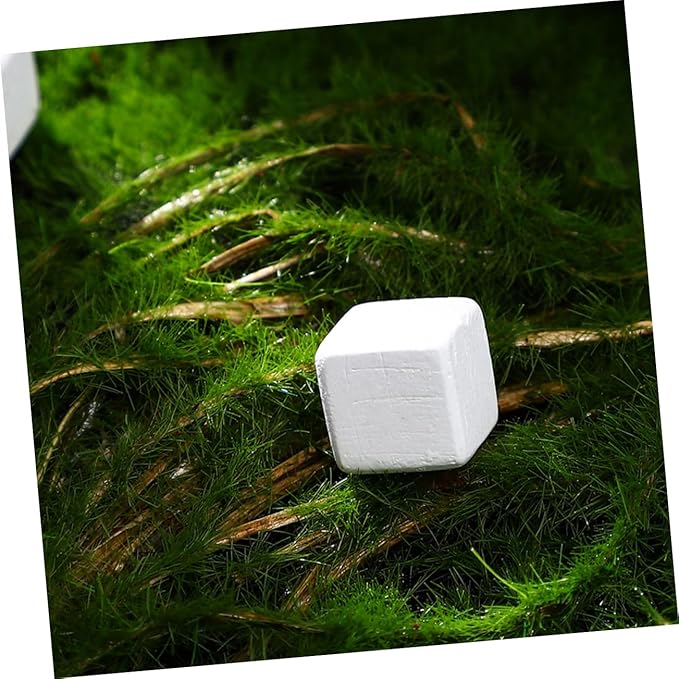 Abaodam 30pcs Reptile Mineral Rocks for Turtles Tortoises Lizards Frogs Supplements for Aquatic Semi Aquatic Pets Growth Vitality Water Quality Stability