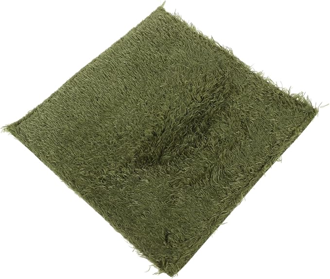 Milisten Reptile Carpet Substrate Liner for Terrarium Moisture Retaining Faux Grass Mat for Amphibians and Tortoises Reptile Bedding for Comfortable Habitat