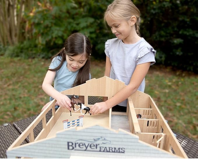Breyer Horses Breyer Farms Deluxe Arena Stable | 24 Piece Playset | 2 Stablemates Horses Included | 24.25" L x 22" W x 10.5" H | 1:32 Scale | Model #59243
