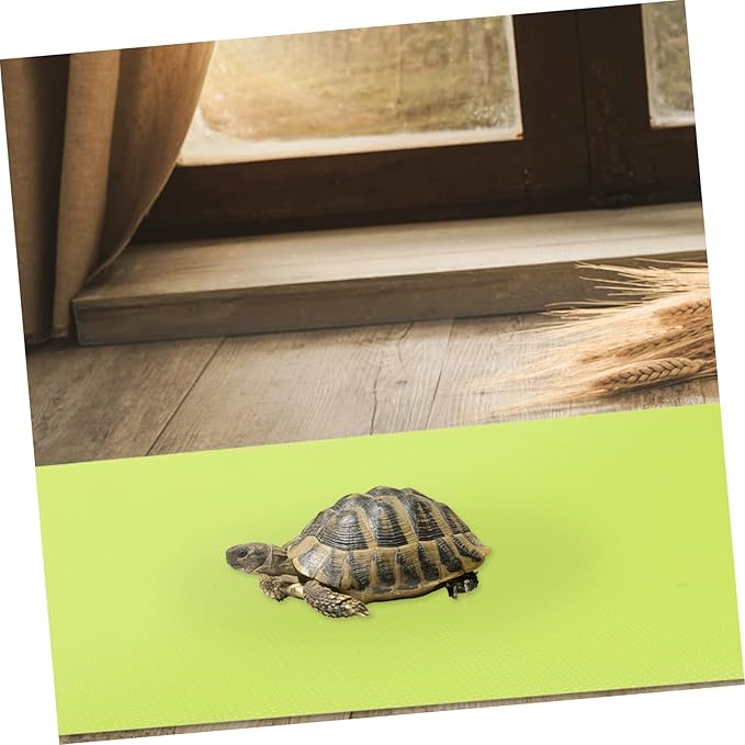 Yardwe 2pcs Reptile Carpet Mat Oil and Non-Absorbent Substrate for Snake and Lizard Habitats Easy to Clean Terrarium Bedding Green