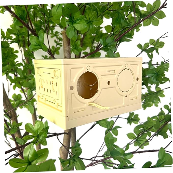 Portable Folding Bird Cage for Outdoor Use Lightweight Pet Travel Carrier for Pigeons and Parrots Easy to Assemble Air Circulation Design for Hiking and Camping