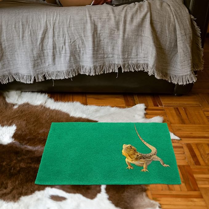 ibasenice Green Decor Reptile Carpet: Terrarium Bedding Substrate Liner Reptile Cage Mat Supplies for Bearded Dragon Lizard Tortoise Leopard Gecko Snake, 2 pcs Green Rugs