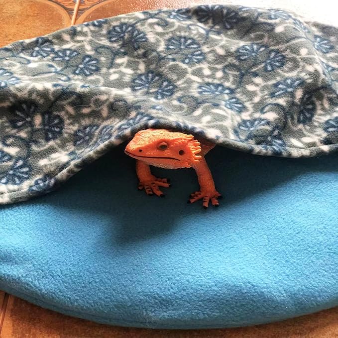 Yanmucy Bearded Dragon Bed 15 Inch Lizard Sleeping Bag Large Size Reptile Hide Habitat Bearded Dragon Accessories for Leopard Gecko Bearded Dragon Hamster Small Animals