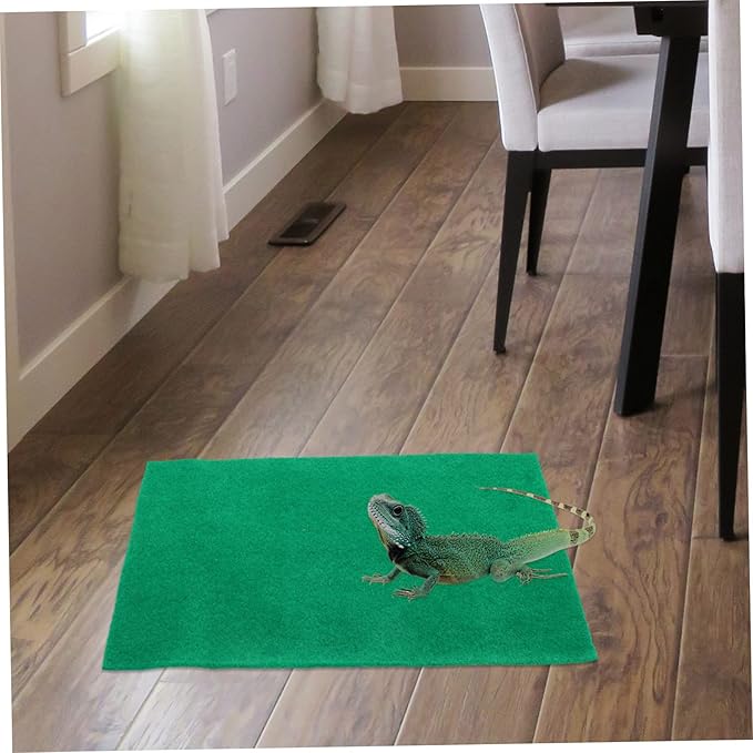 BESPORTBLE 2pcs Wear-Resistant Reptile Carpet Mat Absorbent Tortoise Bedding for Snakes Lizards and Amphibians Durable Easy to Clean for Terrariums Green