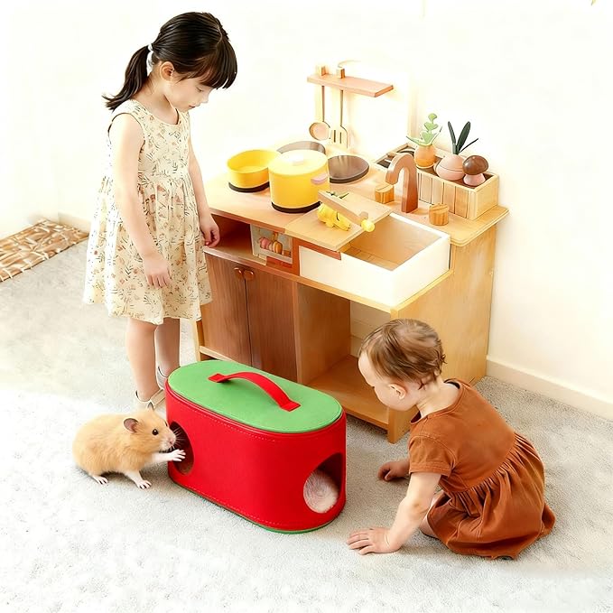 Christmas Guinea Pig Hideout, Large Cozy Bed, Warm Small Animal Cage House for Chinchilla, Hamster, Ferrets, Hedgehog, Rats and Other Small Pets