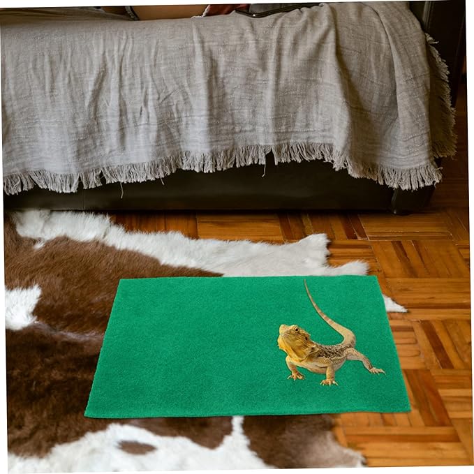 POPETPOP 2PCS Wear-Resistant Reptile Mat Moisture-Absorbing Carpet for Snakes Tortoises and Lizards Convenient Decorative Bedding for Terrariums