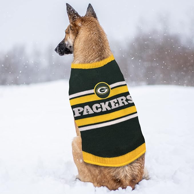 NFL Green Bay Packers Dog Sweater, Size Medium. Warm and Cozy Knit Pet Sweater with NFL Team Logo, Best Puppy Sweater for Large and Small Dogs