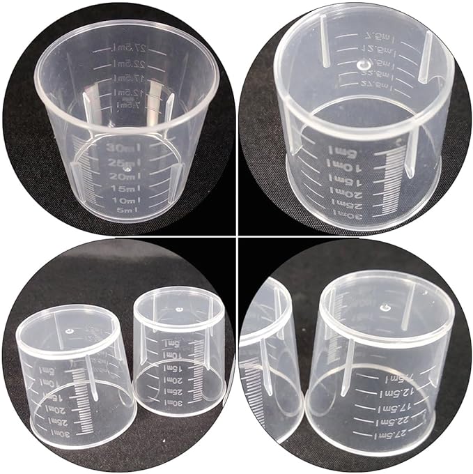 100 Pcs Reptile Food Cups and Water Bowls, Reusable Measuring Dishes with Washable Scale, White Plastic Feeding Cups for Crawling Pets and Terrarium Use