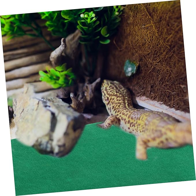 BESPORTBLE Reptile Cushion for Tortoises Lizards Spiders Durable Pet Sleeping Pad for Climbing Warmth Winter Reptile Mat for Terrarium Use