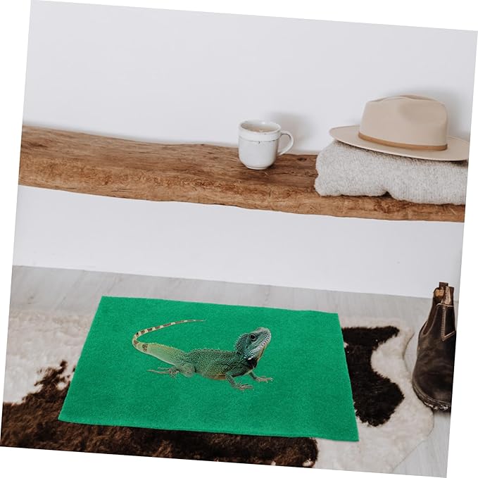 BESPORTBLE 2pcs Wear-Resistant Reptile Carpet Mat Absorbent Tortoise Bedding for Snakes Lizards and Amphibians Durable Easy to Clean for Terrariums Green