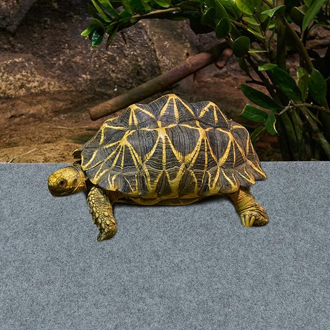 GALPADA Terrarium Liner Reptile Carpet Mat Moisture-Absorbent Bedding for Tortoises Lizards Snakes Easy to Clean Reptile Substrate for Comfortable Habitat