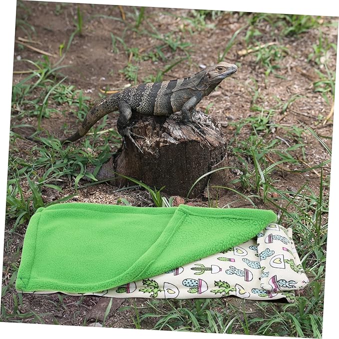 Happyyami Supple Crawl Pets Blanket Reptile Sleeping Bag Warmth Lizard Bed Easy Washable Pet Bedding