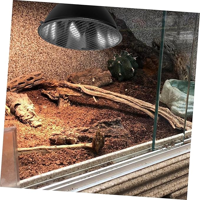 Zerodeko Heat Lamp Safety Mesh Cover for Reptile Enclosures Iron Mesh Protector Easy Reptile Tanks Prevents Burns and Scalding