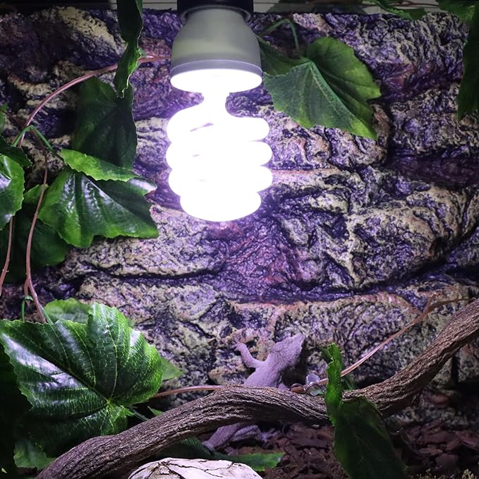 Aiicioo UVB Reptile Light 10.0 26W Desert UVB Spiral Compact Fluorescent Lamp UVB Reptile Light Bulb Tropical and Sub-Tropical UVB Bulb for Reptiles Bearded Dragons Lizards