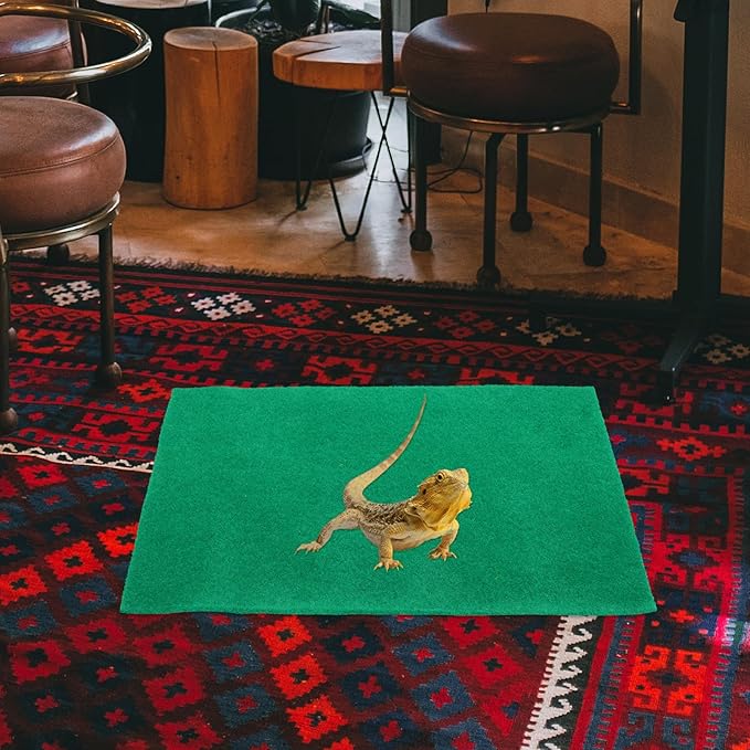 Wear-Resistant Reptile Mat and Tortoise Bedding, 2pcs 50x30cm Green Absorbent Carpet for Snake, Lizard, Gecko, and Amphibian Terrarium Use