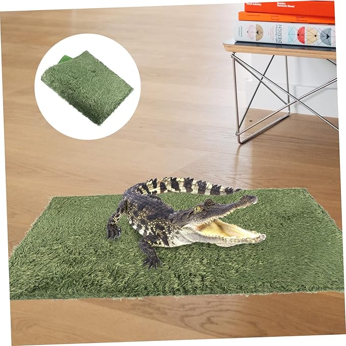 UPKOCH 2pcs Moss Reptile Carpet Mats for Turtle Bedding Reptile Tank Substrate Dry Breathable Pet Mat