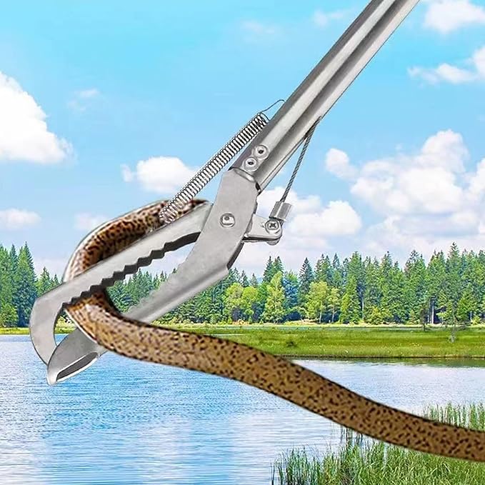 50"Snake Grabber Tool,Collapsible 3 Sections Snake Stick,Snake Tongs Only 17 in After Folding,Snake Stick Suitable for Many Scenarios，Snake Grabber Toolcan Also be Used as Reptile Tongs and Snake Hook