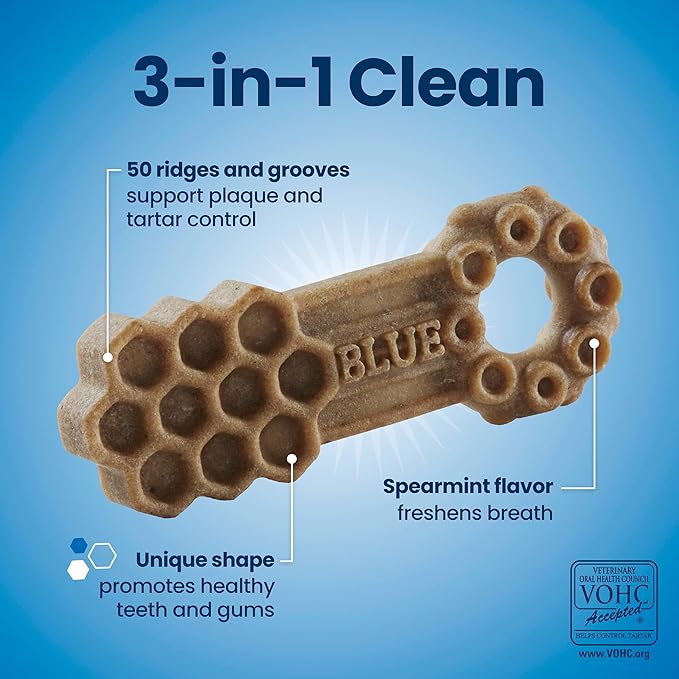Blue Buffalo Medium Dental Chews for Dogs, Daily Dental Care Dog Treats Made in The USA with Natural Ingredients, Chicken & Spearmint (14 Count) (Pack of 4)