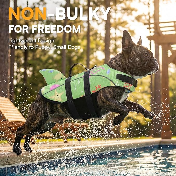 Queenmore Dog Life Vest S, Small Dog Life Vest for Swimming and Boating, Lightweight Dog Shark Life Jacket with Rescue Handle/Leash Hook/Reflective Strips