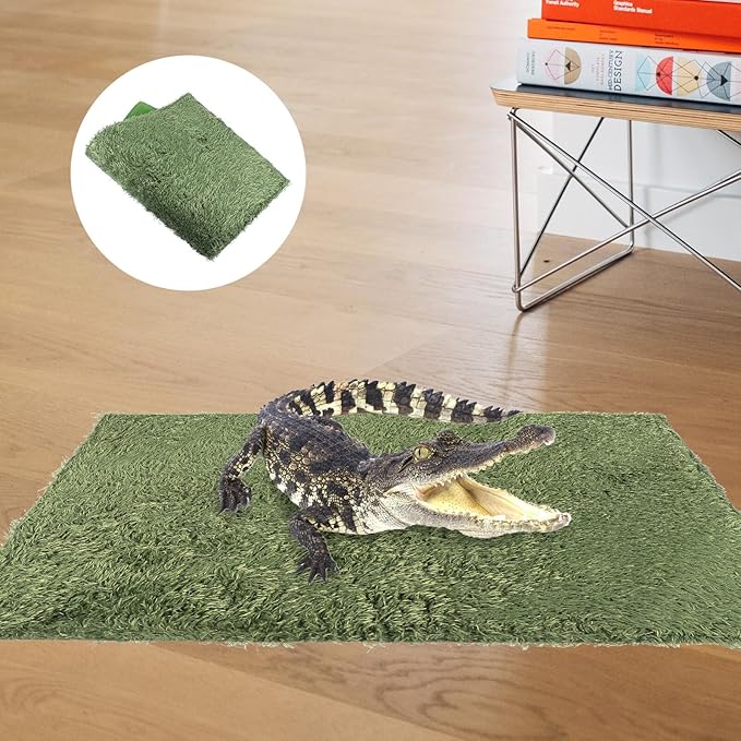 Toyvian 2pcs Moss Reptile Carpet Mat Terrarium Liner Bedding for Turtles Lizards Bearded Dragons Geckos Non-Adhesive Moisture Retentive Artificial Lawn for Pets Habitat