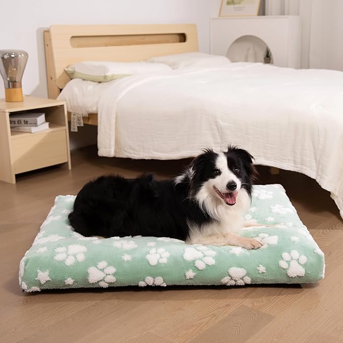 Dog Beds for Extra Large Dogs, Cute Thick Dog Bed for Crate Kennel, Fluffy Pet Bed with Removable Washable Cover and Anti-Slip Bottom, 41"x 28", Green Paw