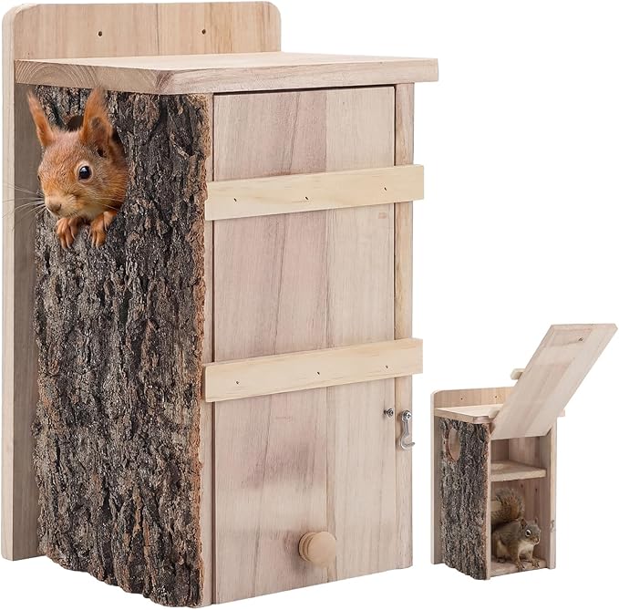 Wonderjune 1 Pcs Large Squirrel Nesting Box Squirrel House for Outside Nesting Hanging Handcraft Thick Wood Winter Chipmunk Outdoor Shelter Garden Yard Support Local Wildlife Easy Install