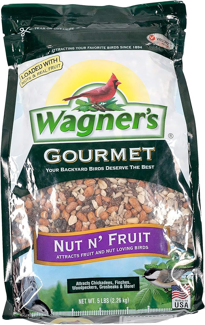 Wagner's Wild Bird Food Bundle with Deluxe Treat Blend (4 lbs) and Gourmet Nut & Fruit Blend (5 lbs)