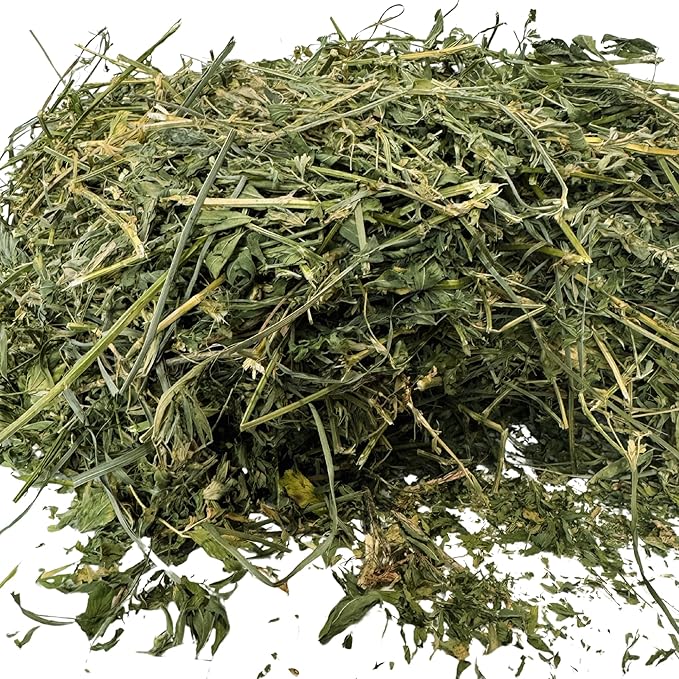 Alfalfa Hay for Rabbits, Guinea Pigs, Chinchillas, Hamsters, Gerbils, and Other Small Herbivores. 5lb