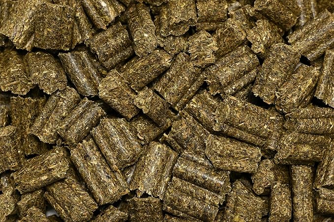 Bunny Nature RabbitDream Herbs Food – Holistic and Balanced Rabbit Food with 42 Grasses, Herbs, Plants, Blossoms and High-Fiber Pellets, 6 Months and Older – Promotes Healthy Digestion - 8.8 lbs