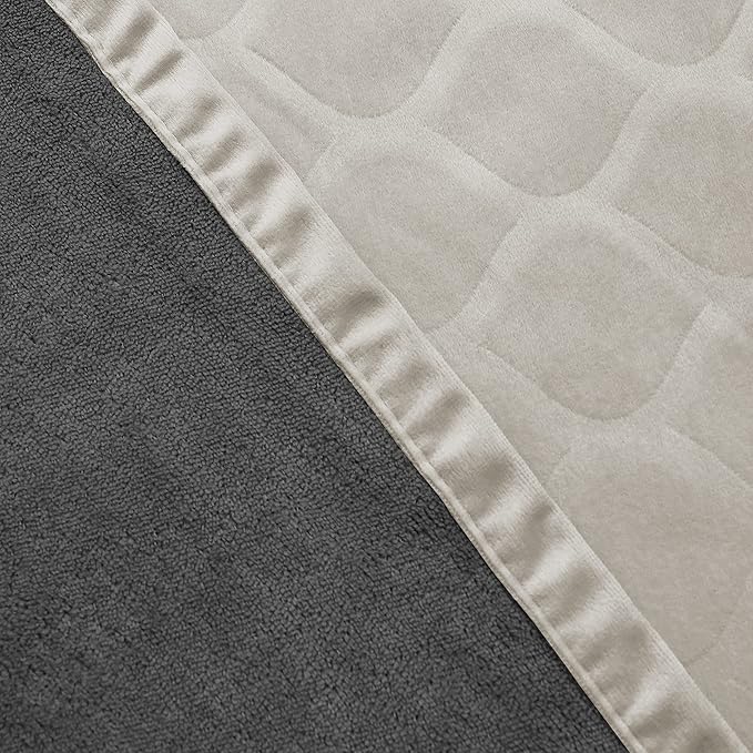 fuguitex Waterproof Dog Blanket Bed Cover Dog Crystal Velvet Moroccan Fuzzy Cozy Plush Pet Blanket Throw Blanket for Couch Sofa(82 * 102 inch, Cream+Grey)